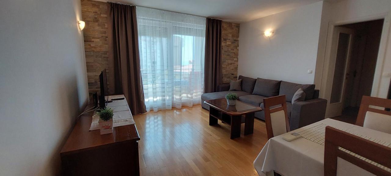 Cozy Apartment With Free Private Parking 스플리트 외부 사진